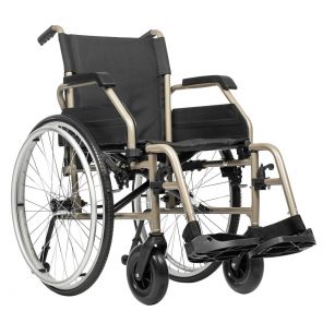 Кресло-коляска Ortonica Base 130 UU с покрышками
